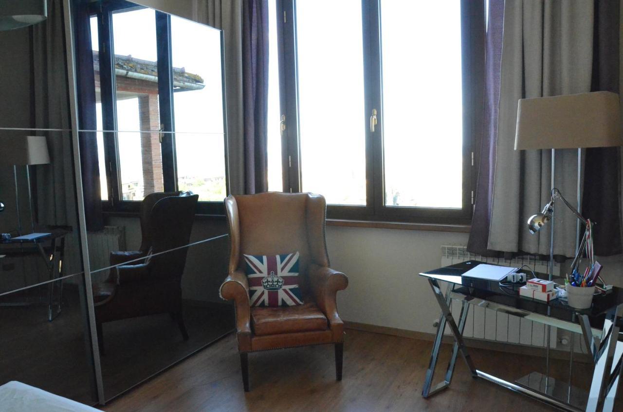 La Terrazza Sull'Alba Apartment Монталчино Екстериор снимка